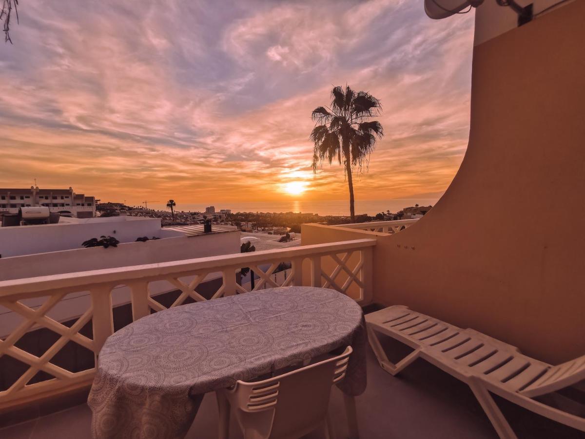 Hidden Gem Studio-Beautiful View Of The Ocean Lägenhet Costa Adeje  Exteriör bild